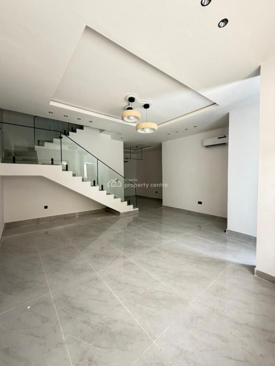 Exclusively Detailed 3 Bedroom Maisonette with Swimming Pool, Lekki Phase 1, Lekki, Lagos, House for Sale
