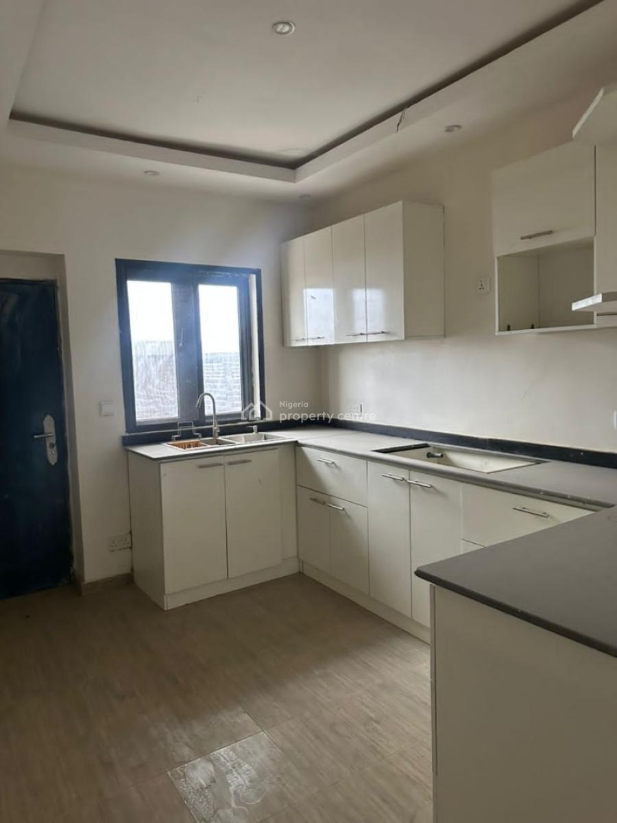 a Well-built Spacious 3-bedroom Terrace Duplex + 1bq, Jahi, Abuja, Terraced Duplex for Rent