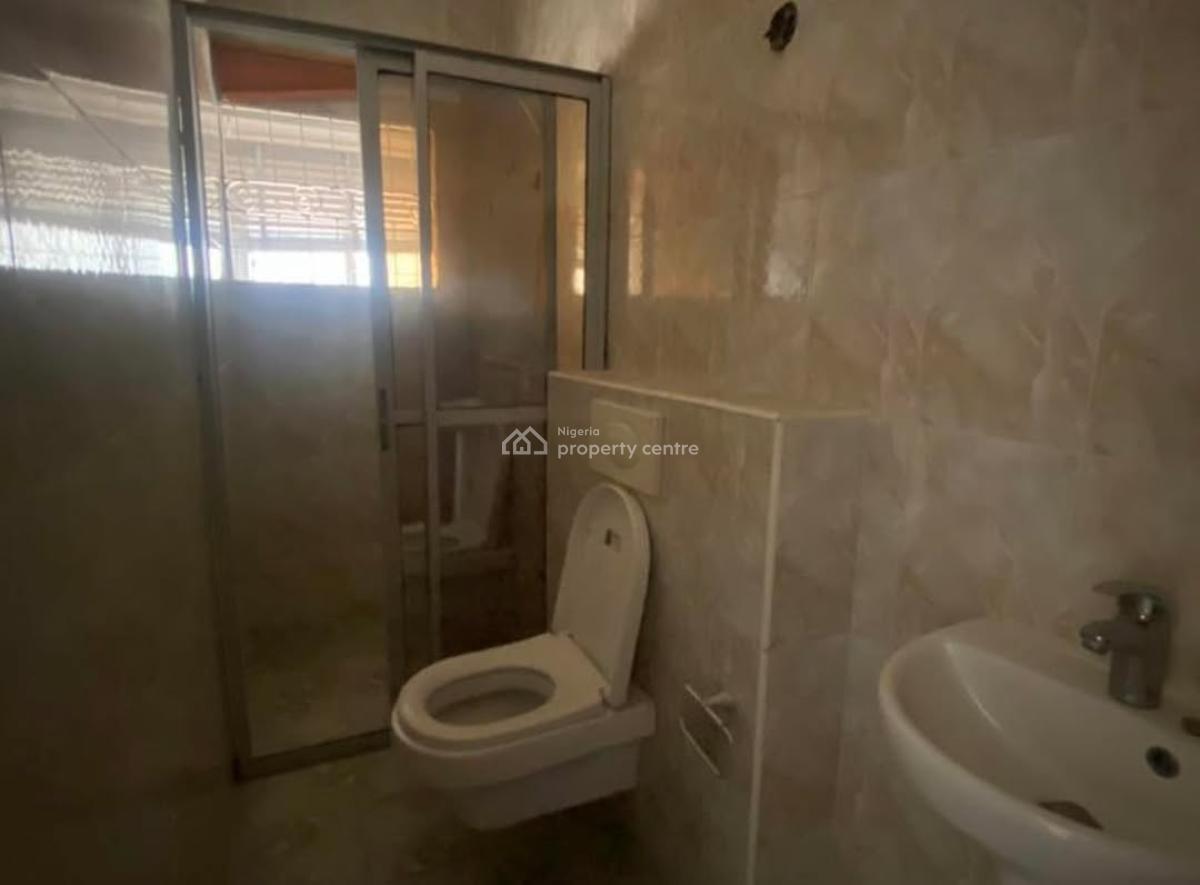 5 Bedrooms Semi-detached Duplex with a Room Bq, Victoria Island (vi), Lagos, Semi-detached Duplex for Sale