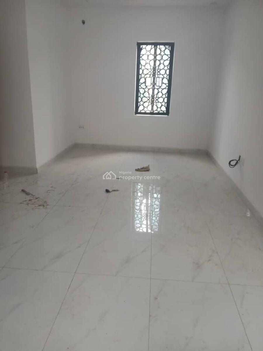 5 Bedrooms Fully Detached House, Phase 2, Gbagada, Lagos, Detached Duplex for Sale