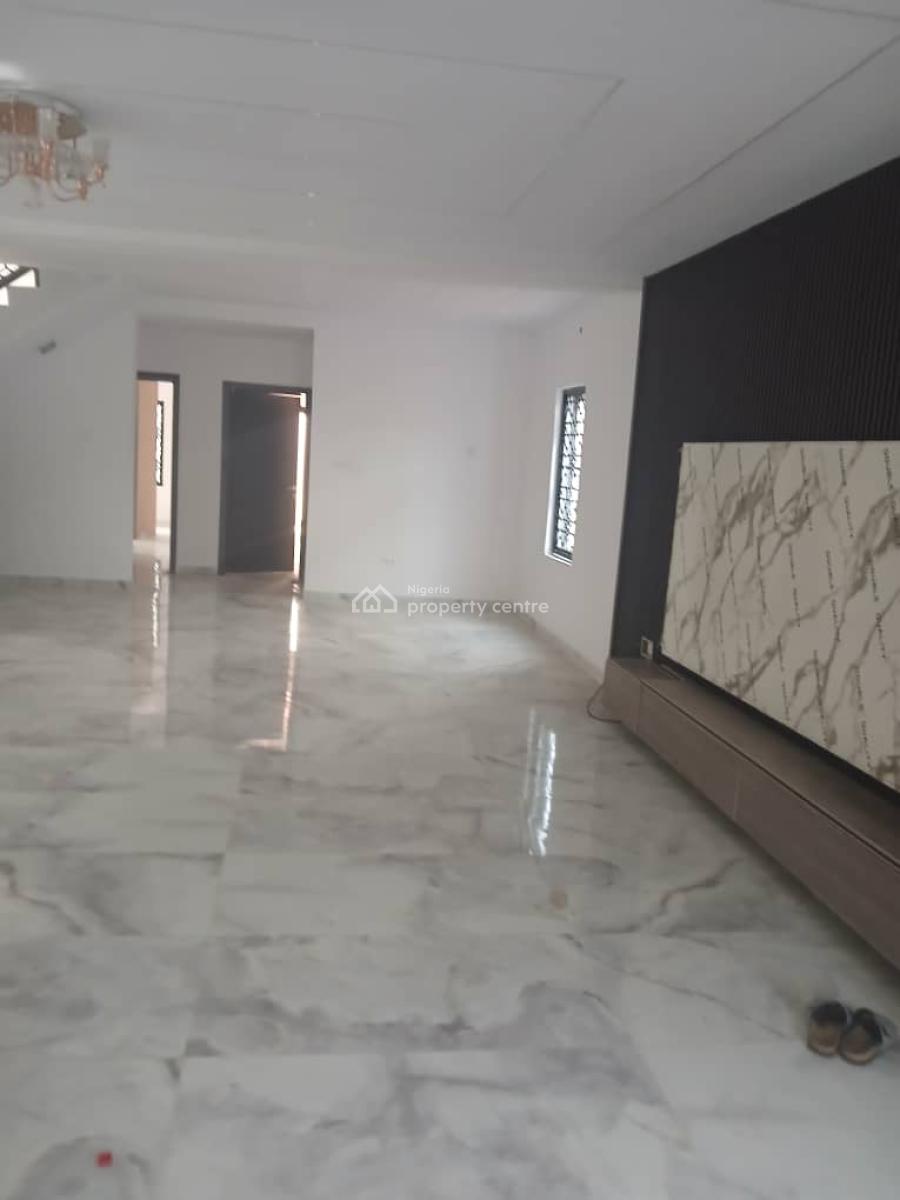 5 Bedrooms Fully Detached House, Phase 2, Gbagada, Lagos, Detached Duplex for Sale