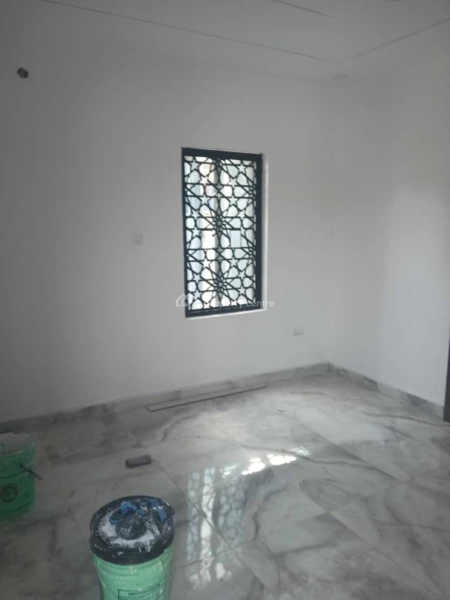 5 Bedrooms Fully Detached House, Phase 2, Gbagada, Lagos, Detached Duplex for Sale