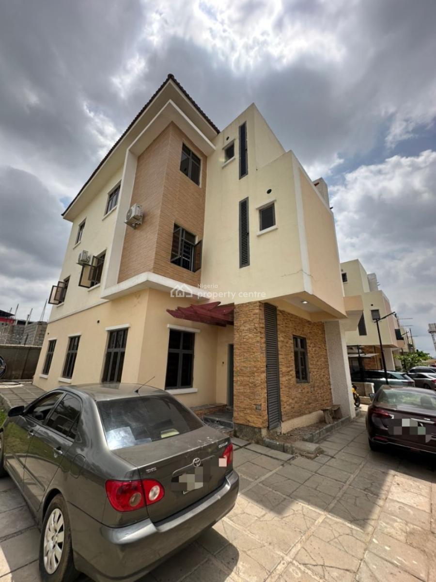 Morden and Spacious 6 Bedroom Detached Duplex, Sani Zangon - Daura Street, Guzape District, Abuja, Detached Duplex for Sale