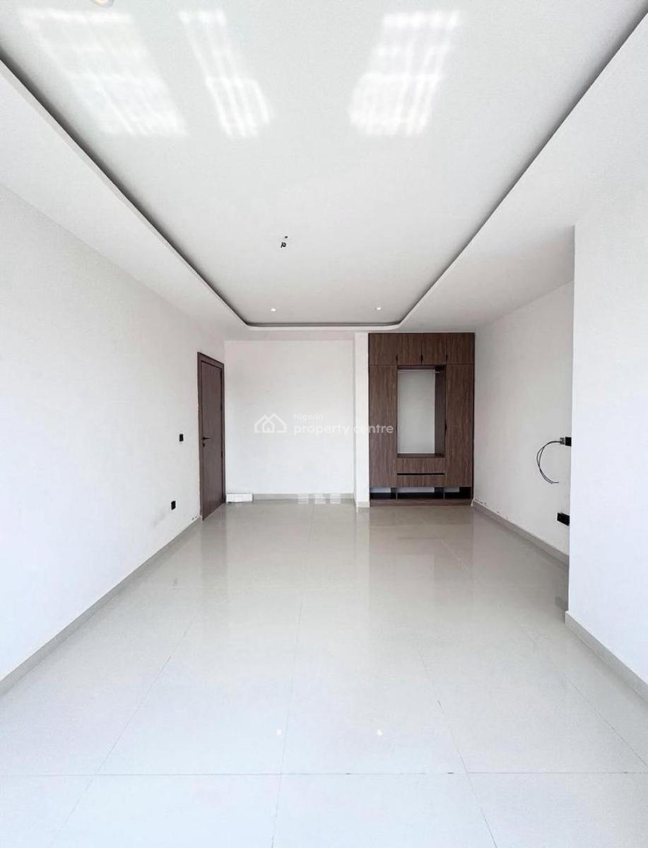 Luxury 2 Bedroom Apartment 2nd Floor, Admiralty Way, Lekki Phase 1, Lekki, Lagos, Flat / Apartment for Rent