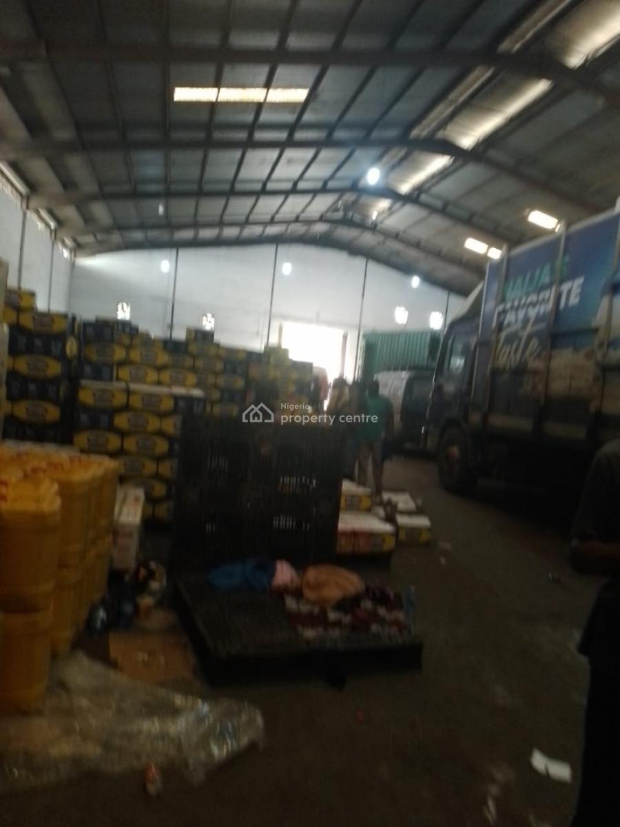 High Pitched Bay Warehouse Measuring 15,000sqft, Directly Facing Oshod, , Directly Facing Oshodi - Anthony Expressway, Oshodi, Lagos, Warehouse for Rent