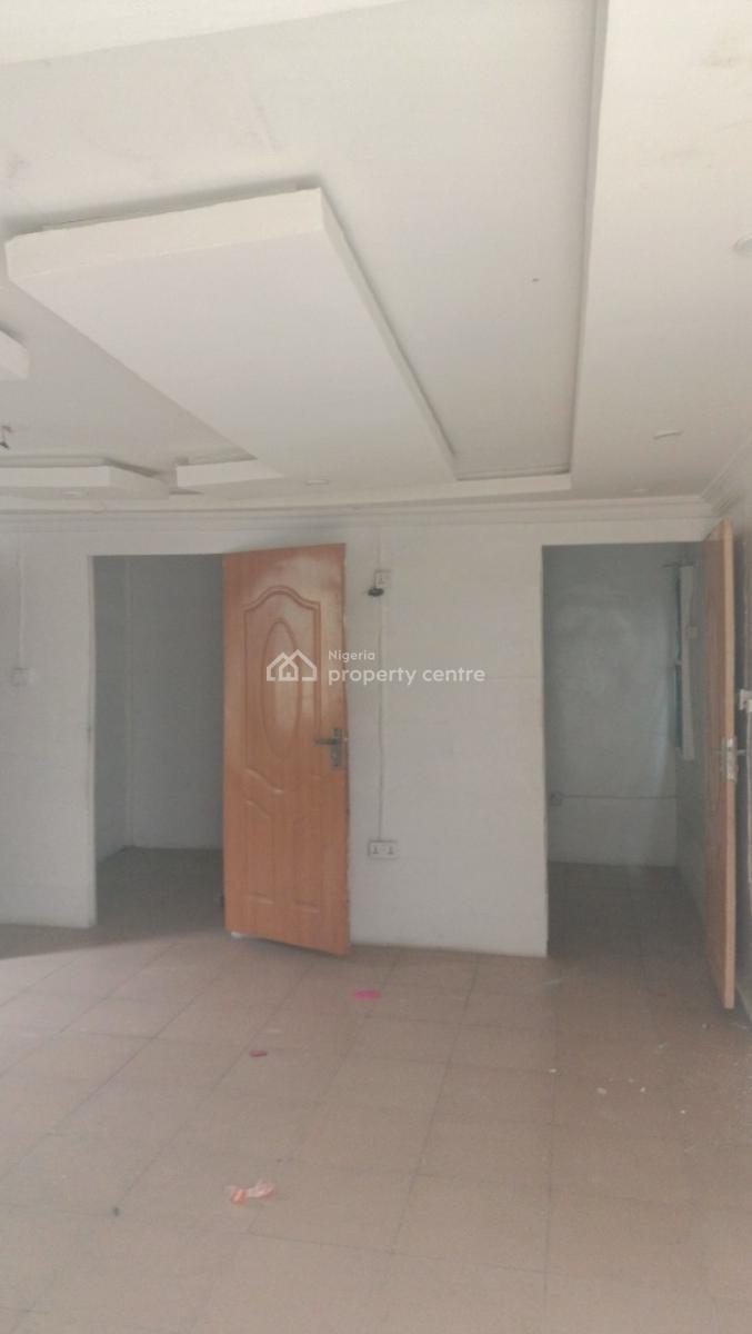 4 Rooms Commercial Space, Toyin Street, Ikeja, Lagos, Commercial Property for Rent