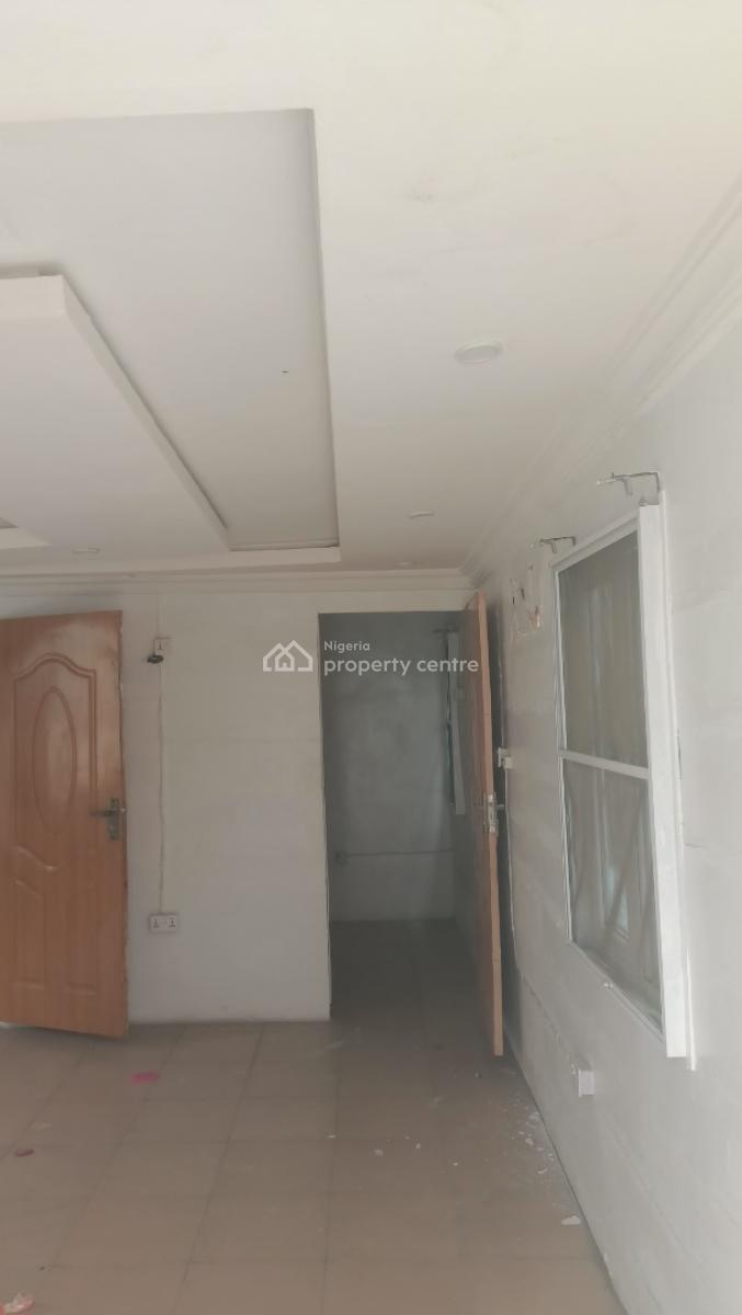 4 Rooms Commercial Space, Toyin Street, Ikeja, Lagos, Commercial Property for Rent