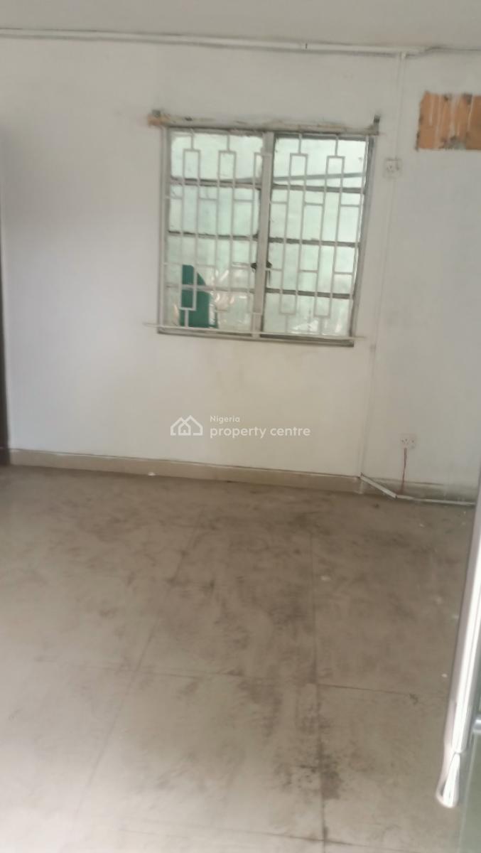 4 Rooms Commercial Space, Toyin Street, Ikeja, Lagos, Commercial Property for Rent