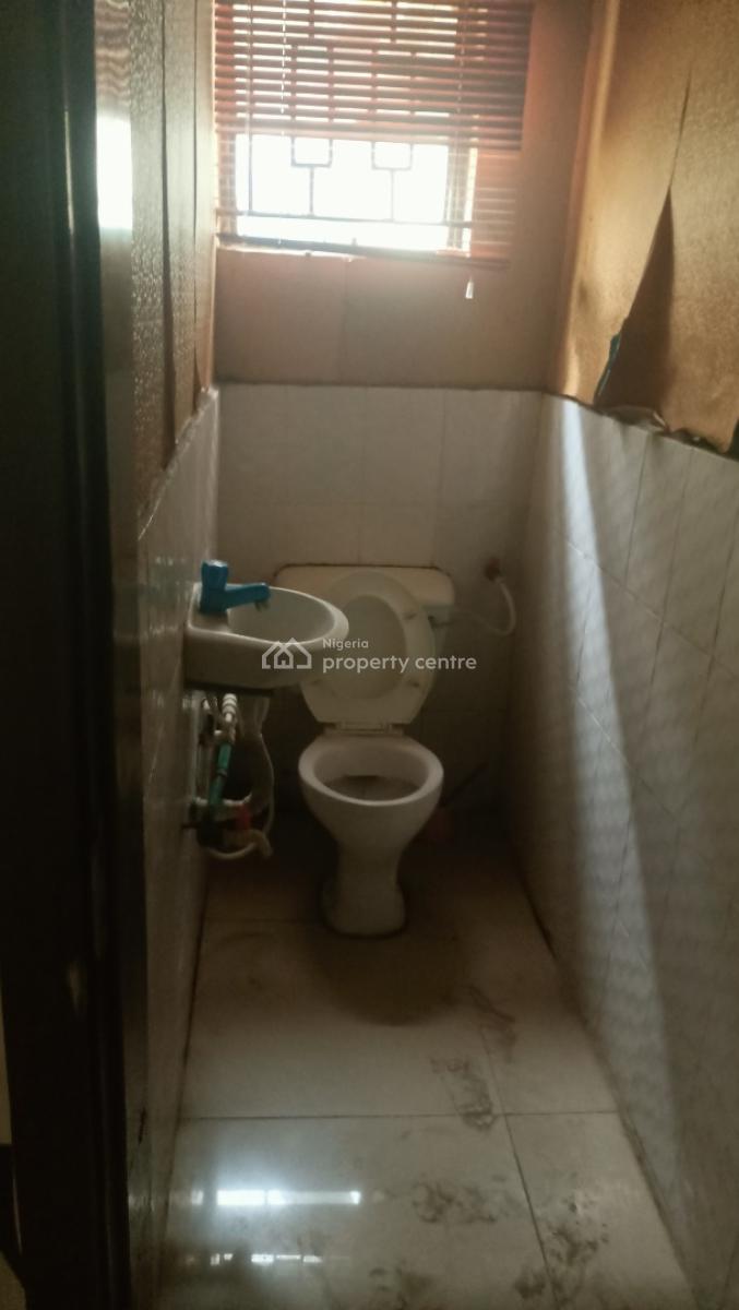 4 Rooms Commercial Space, Toyin Street, Ikeja, Lagos, Commercial Property for Rent