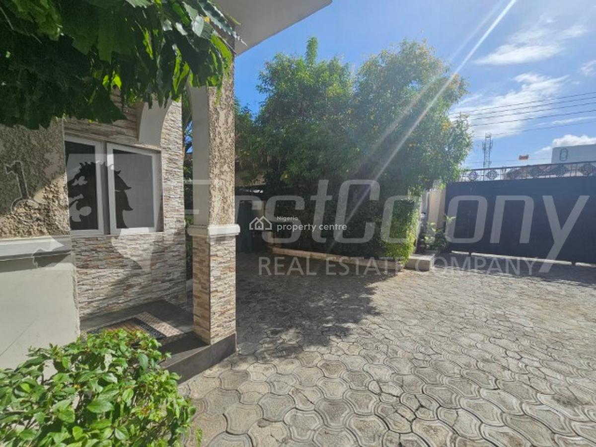 Massive, Private 4 Bedroom Semi-detached House (self Serviced), Lekki Phase 1, Lekki, Lagos, Semi-detached Duplex for Rent