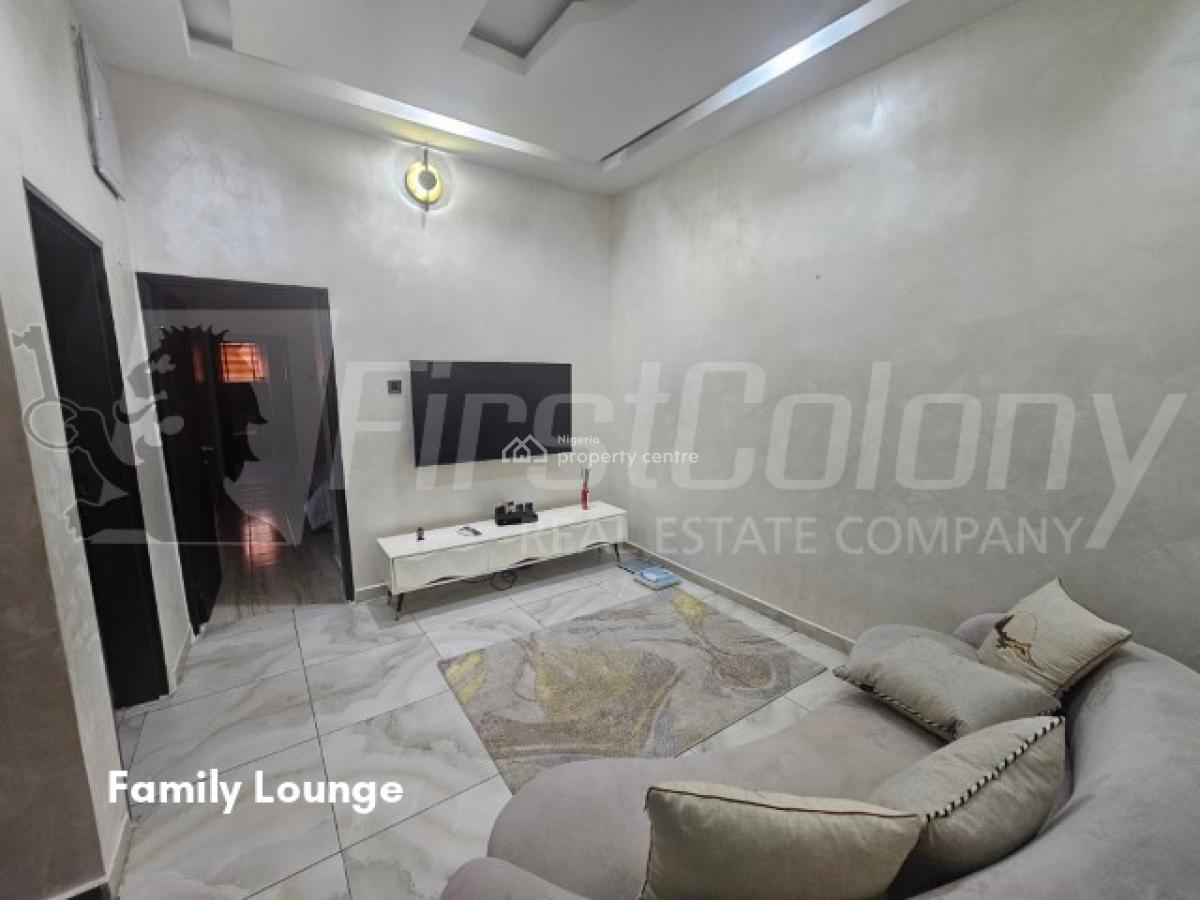 Massive, Private 4 Bedroom Semi-detached House (self Serviced), Lekki Phase 1, Lekki, Lagos, Semi-detached Duplex for Rent