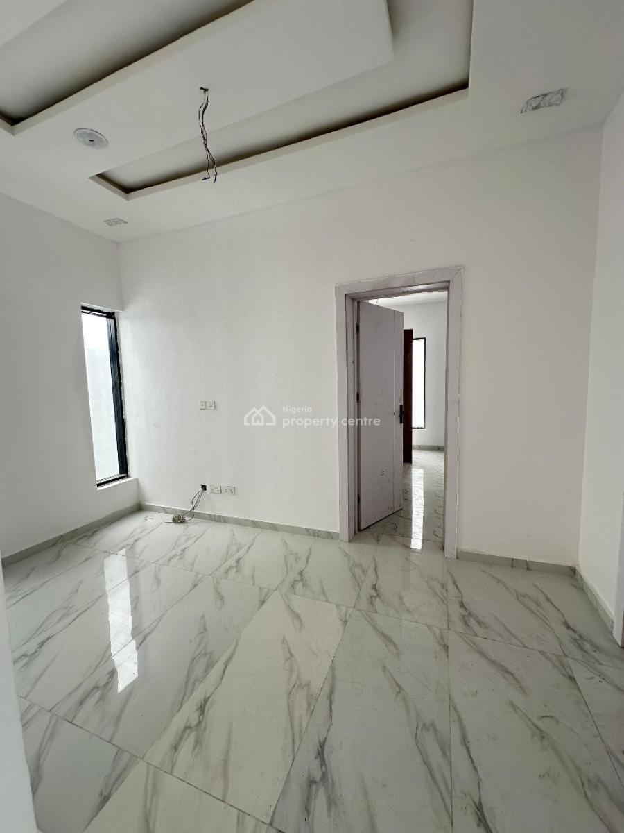 Well-built Spacious Luxury 4 Bedroom Fully Detached Duplex with Bq, Chevron, Lekki, Lagos, Detached Duplex for Sale