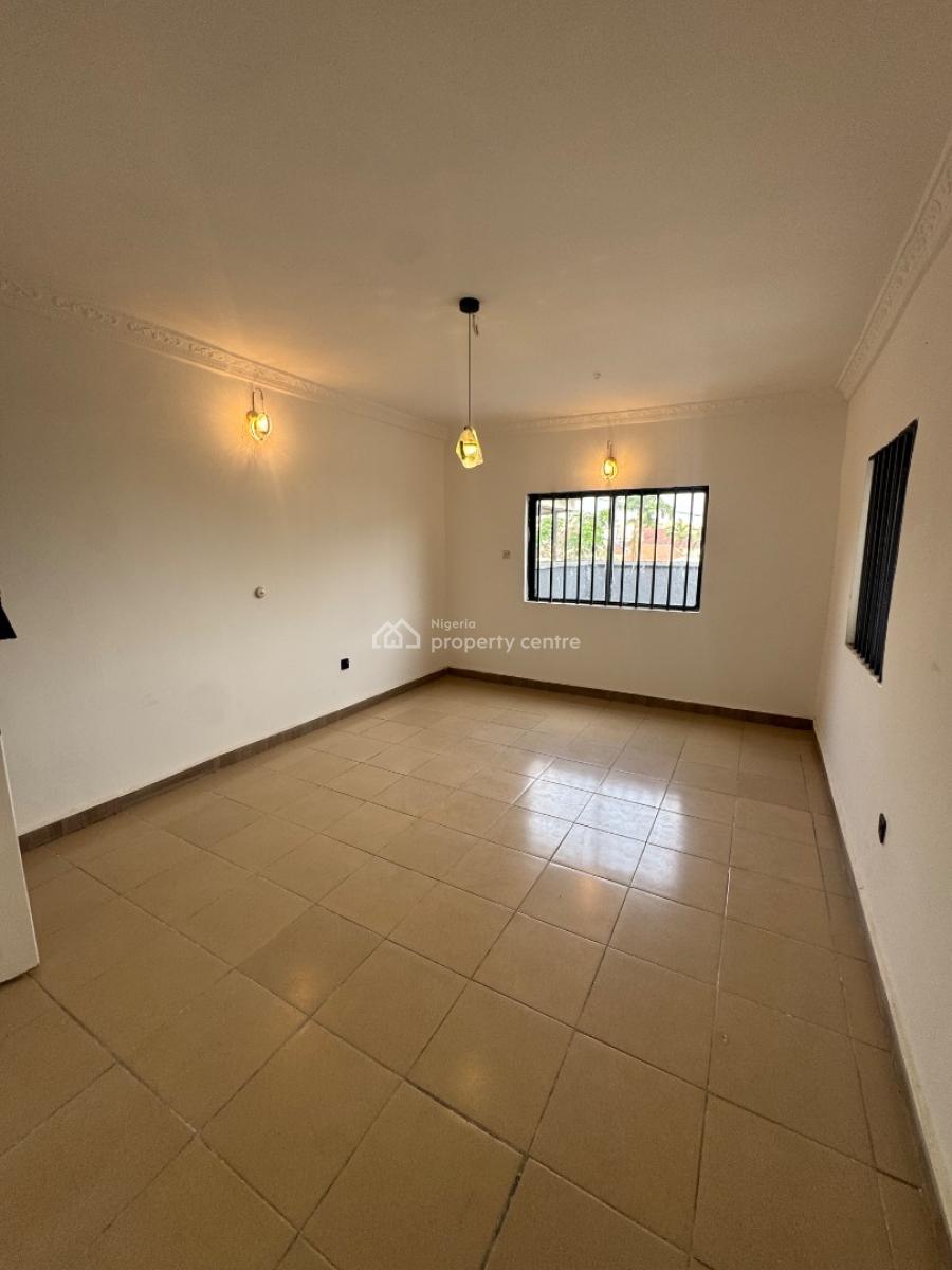 Standard Spacious Selfcontain with Wardrobe and Kitchen Cabinets, Inside a Well Secured Estate in Durumi, Tarred Road All Through, Durumi, Abuja, Self Contain (single Rooms) for Rent