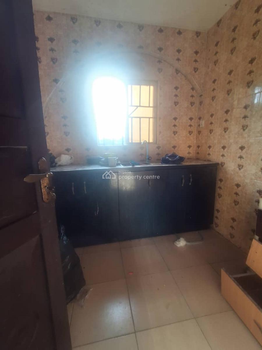 Clean and Spacious 2 Bedroom Apartment, Badore, Ajah, Lagos, Flat / Apartment for Rent