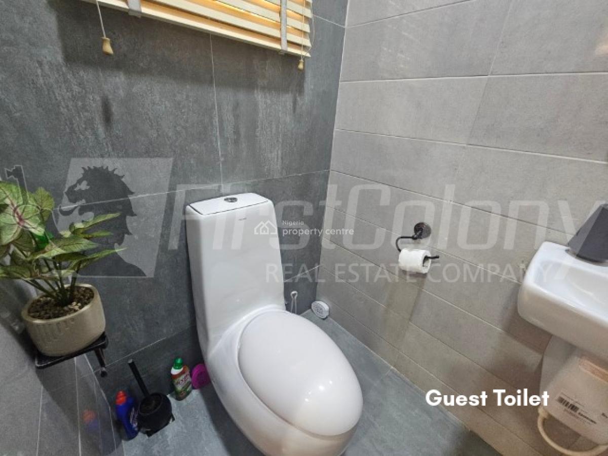 Massive, Private 4 Bedroom Semi-detached House (self Serviced), Lekki Phase 1, Lekki, Lagos, Commercial Property for Rent