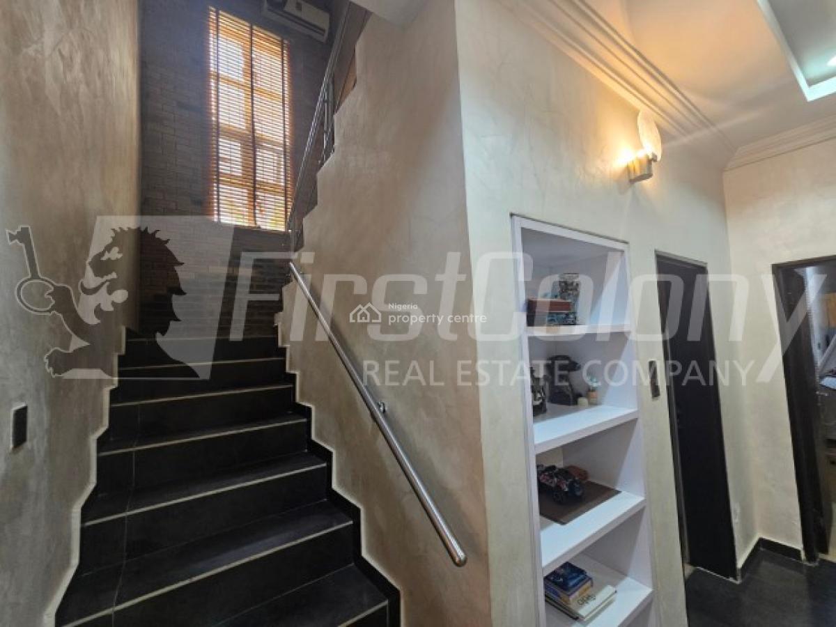 Massive, Private 4 Bedroom Semi-detached House (self Serviced), Lekki Phase 1, Lekki, Lagos, Commercial Property for Rent