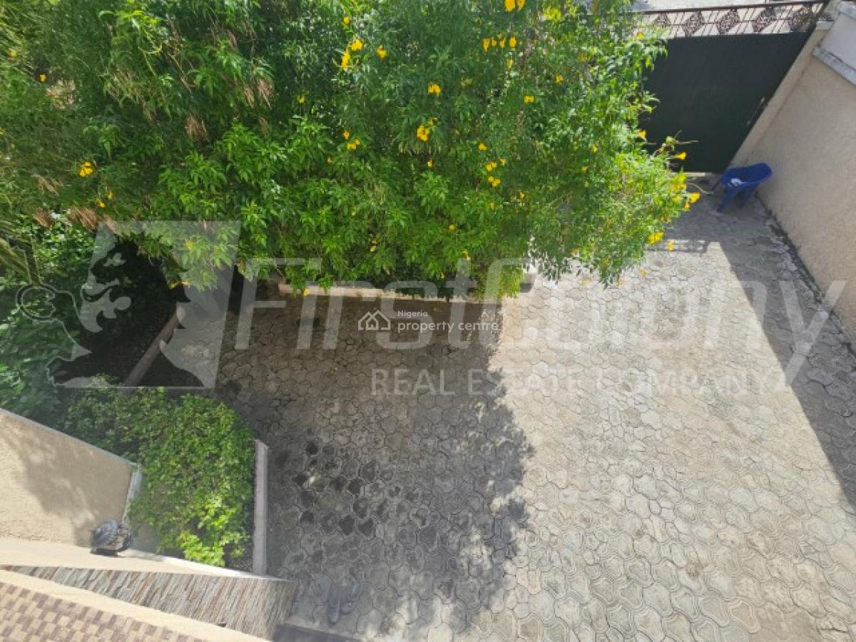 Massive, Private 4 Bedroom Semi-detached House (self Serviced), Lekki Phase 1, Lekki, Lagos, Commercial Property for Rent