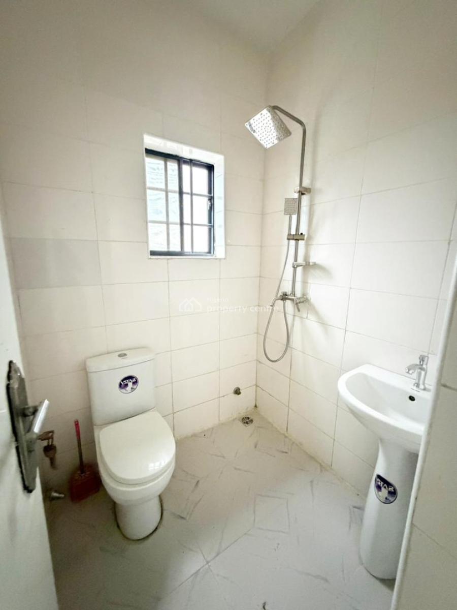 Spacious Upstairs Bedroom Inside a Shared Apartment, Ikota Villa Gra, Ikota, Lekki, Lagos, Self Contain (single Rooms) for Rent