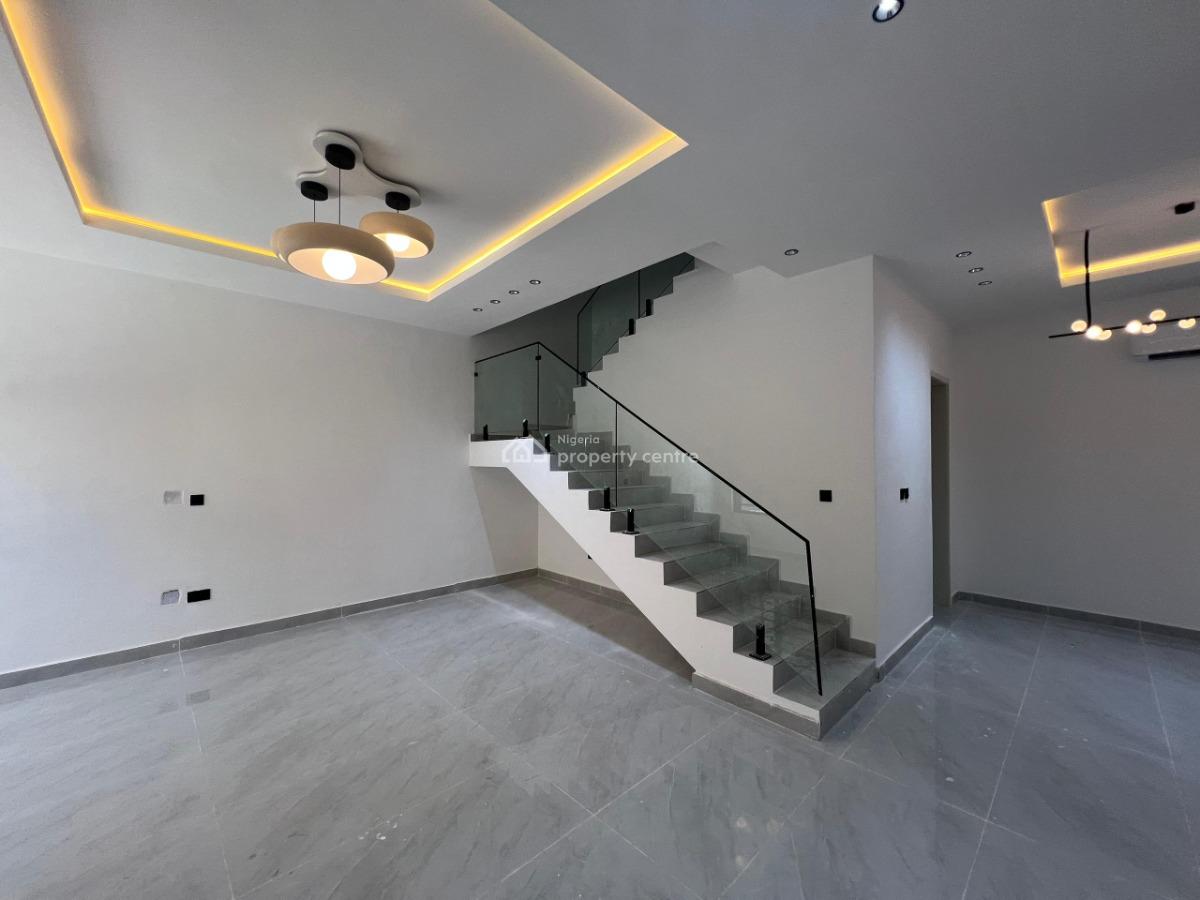 3 Bedroom Maisonette with a Room Boys Quarter, Lekki Phase 1, Lekki, Lagos, Terraced Duplex for Sale