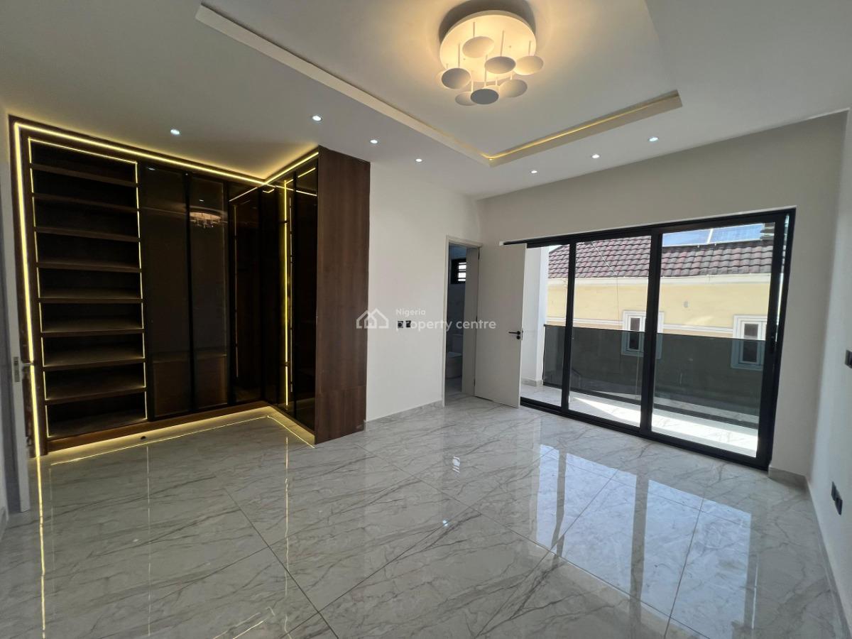3 Bedroom Maisonette with a Room Boys Quarter, Lekki Phase 1, Lekki, Lagos, Terraced Duplex for Sale