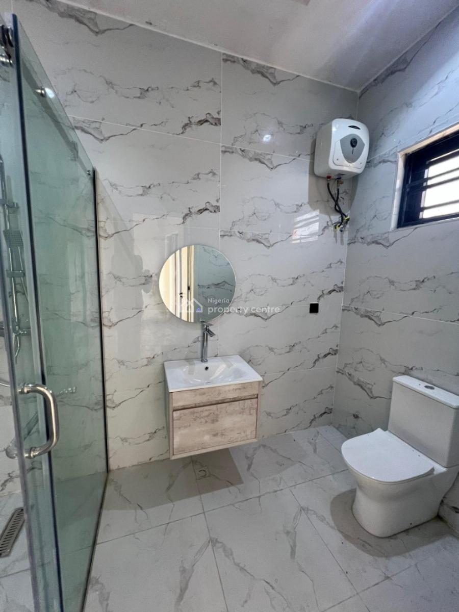 3 Bedroom Maisonette with a Room Boys Quarter, Lekki Phase 1, Lekki, Lagos, Terraced Duplex for Sale