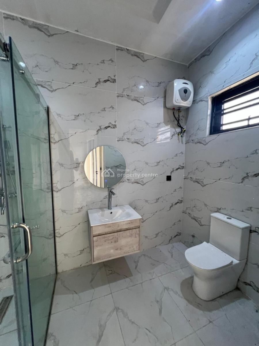 3 Bedroom Maisonette with a Room Boys Quarter, Lekki Phase 1, Lekki, Lagos, Terraced Duplex for Sale