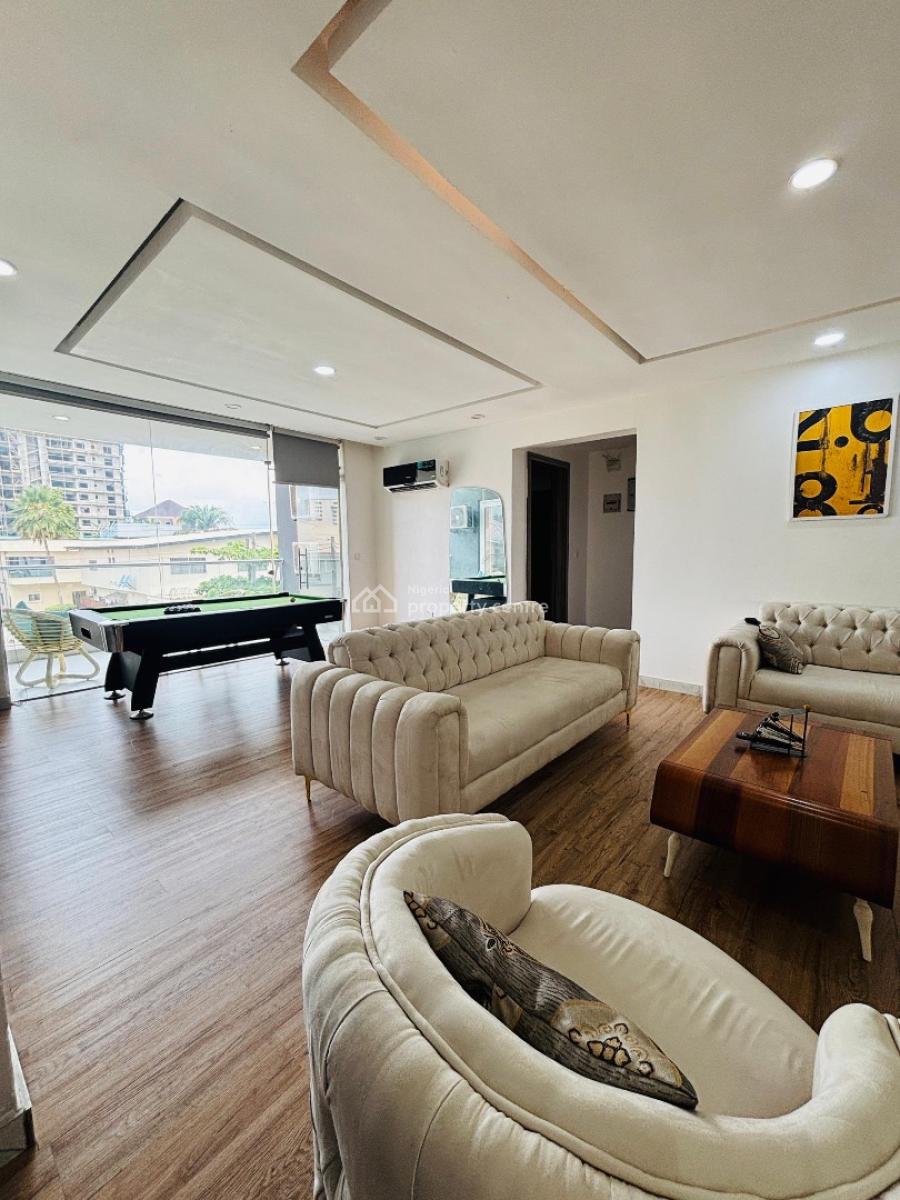 Serene 2 Bedroom Maisonette with Ps5, Pool and Gym, Lekki Phase 1, Lekki, Lagos, Flat / Apartment Short Let