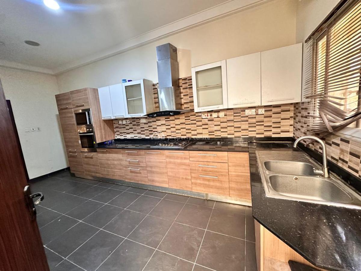 Four  Bedroom Terraced Duplex with a Room Bq, Lekki Phase 1, Lekki, Lagos, Terraced Duplex for Rent