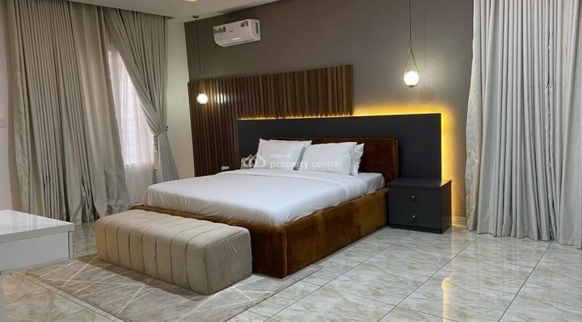 Serene 3 Bedroom Maisonette with Ps5, Pool and Gym, Lekki Phase 1, Lekki, Lagos, Flat / Apartment Short Let