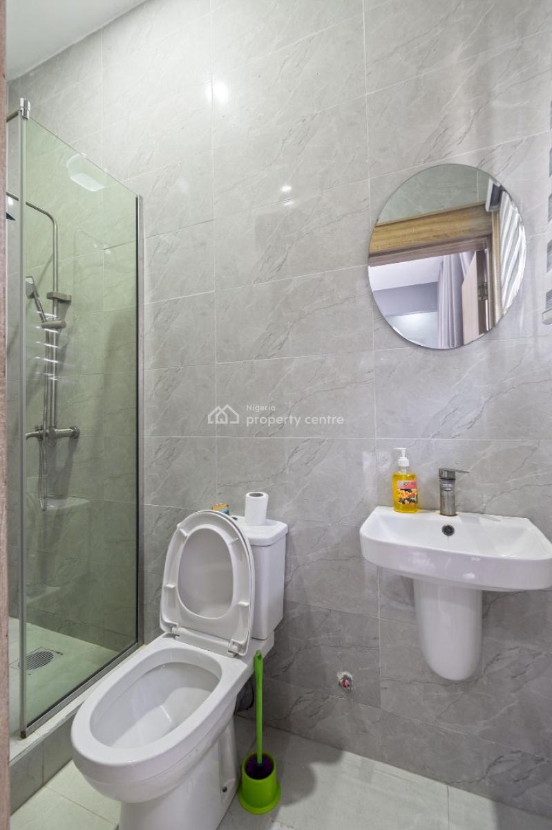 Serene 2 Bedroom Maisonette with Ps5, Pool and Gym, Lekki Phase 1, Lekki, Lagos, Flat / Apartment Short Let