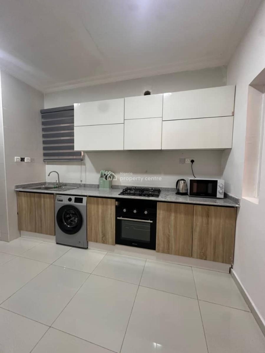 1 Bedroom Maisonette with Wine Bar, Pool and Gym, Lekki Phase 1, Lekki, Lagos, Flat / Apartment Short Let