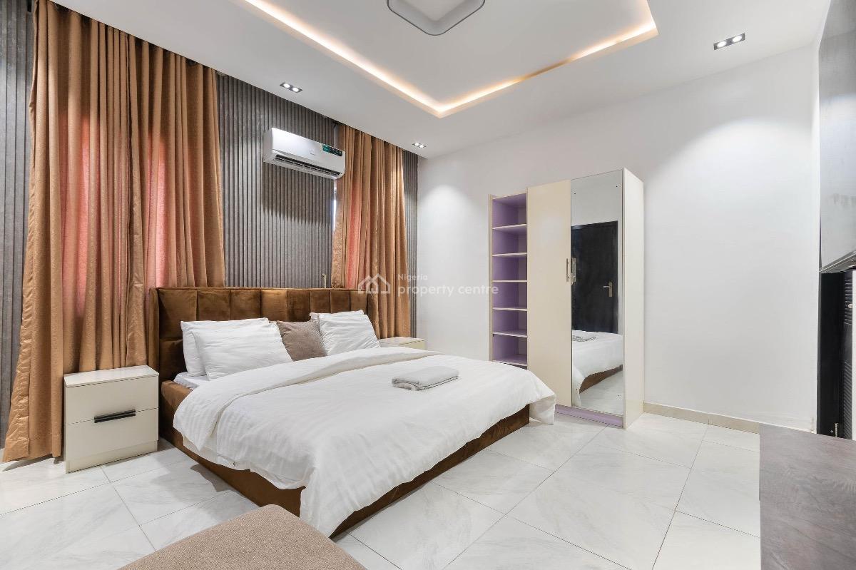 1 Bedroom Maisonette with Wine Bar, Pool and Gym, Lekki Phase 1, Lekki, Lagos, Flat / Apartment Short Let