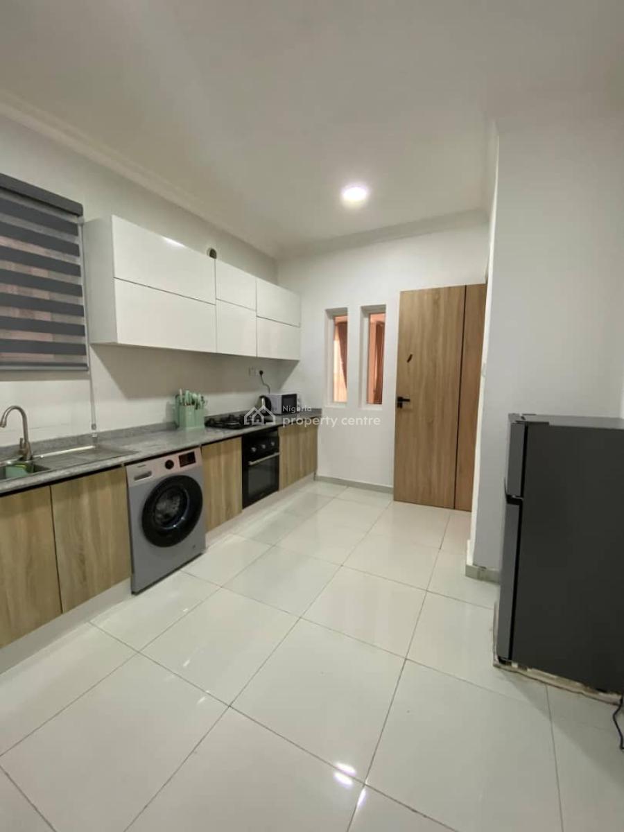 1 Bedroom Maisonette with Wine Bar, Pool and Gym, Lekki Phase 1, Lekki, Lagos, Flat / Apartment Short Let