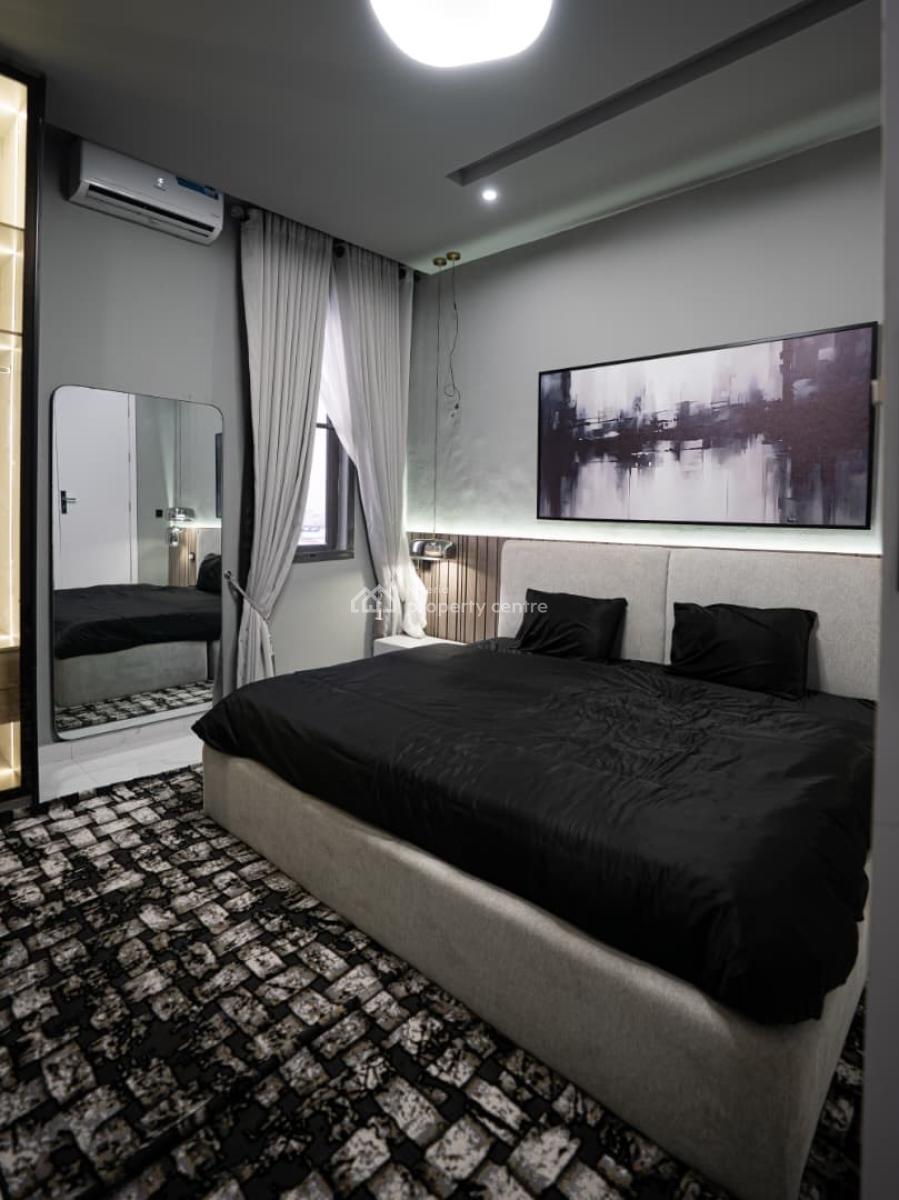 2bedroom Apartment with Pool and Gym, Freedom Way, Lekki Phase 1, Lekki, Lagos, Flat / Apartment Short Let