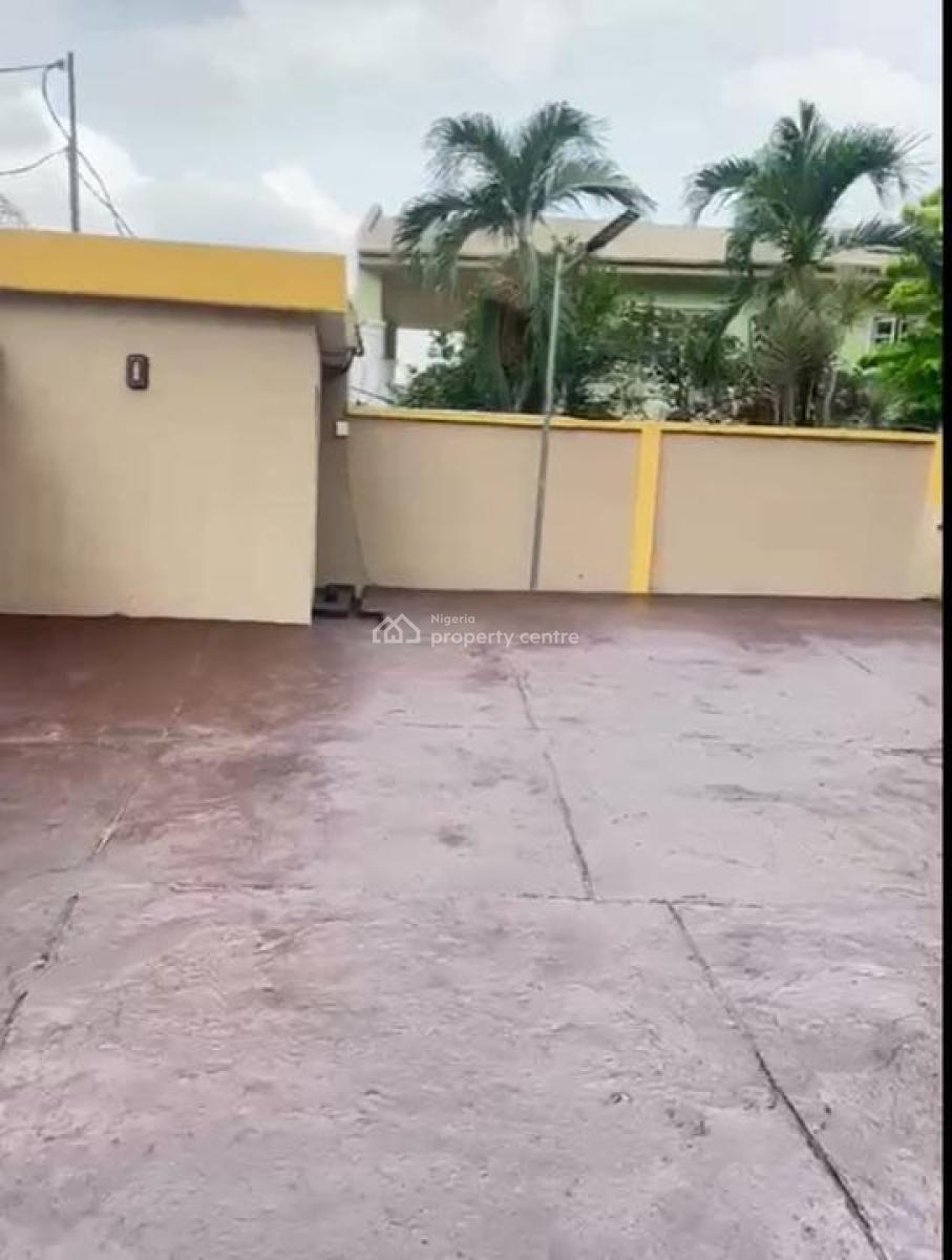 a 5 Bedroom Duplex with a Bq, Magodo Shangisha Gra, Gra Phase 2, Magodo, Lagos, Detached Duplex for Rent