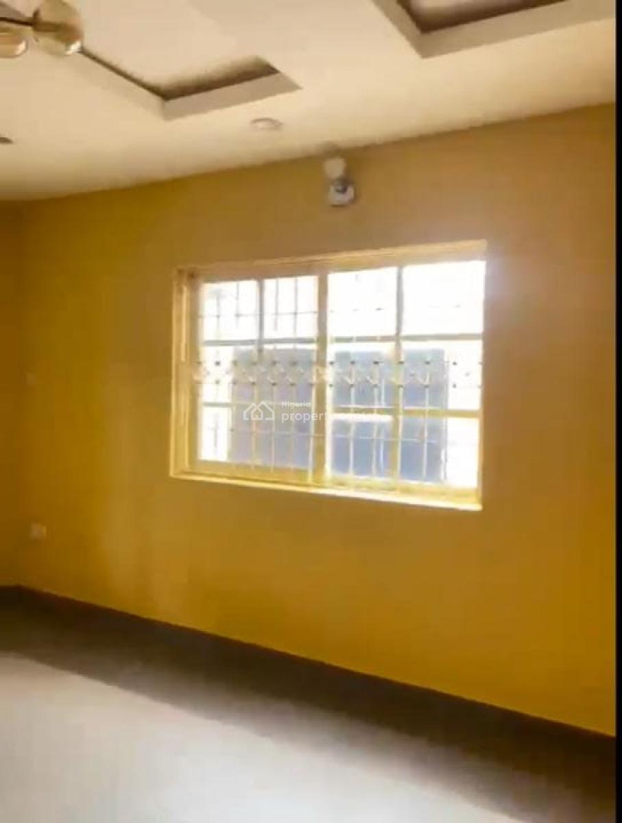 a 5 Bedroom Duplex with a Bq, Magodo Shangisha Gra, Gra Phase 2, Magodo, Lagos, Detached Duplex for Rent