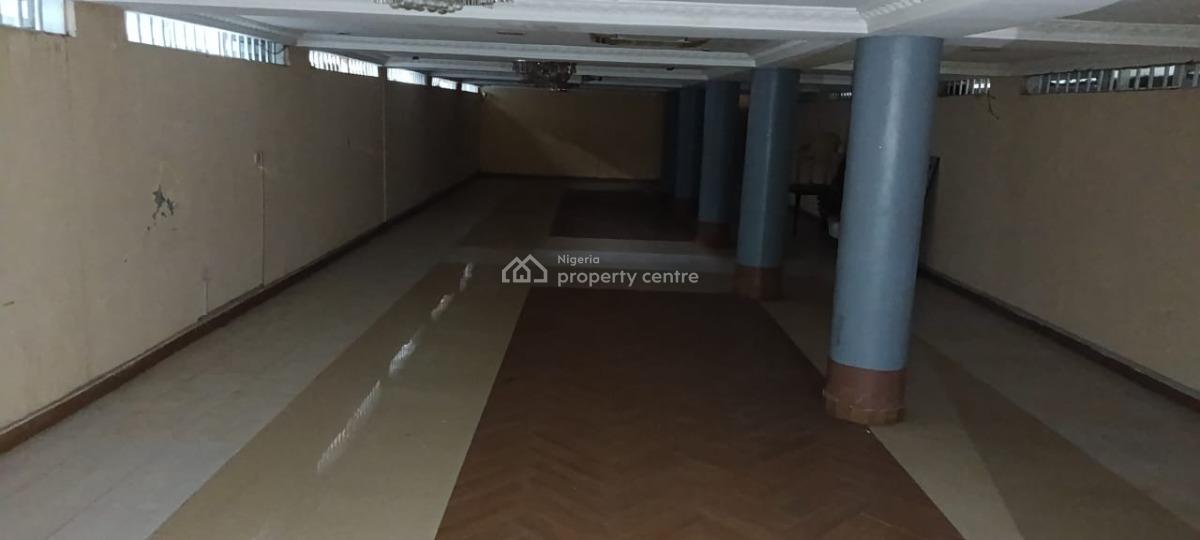 5 Storey Commercial Property for Lease, Onipanu, Shomolu, Lagos, Hotel / Guest House for Rent