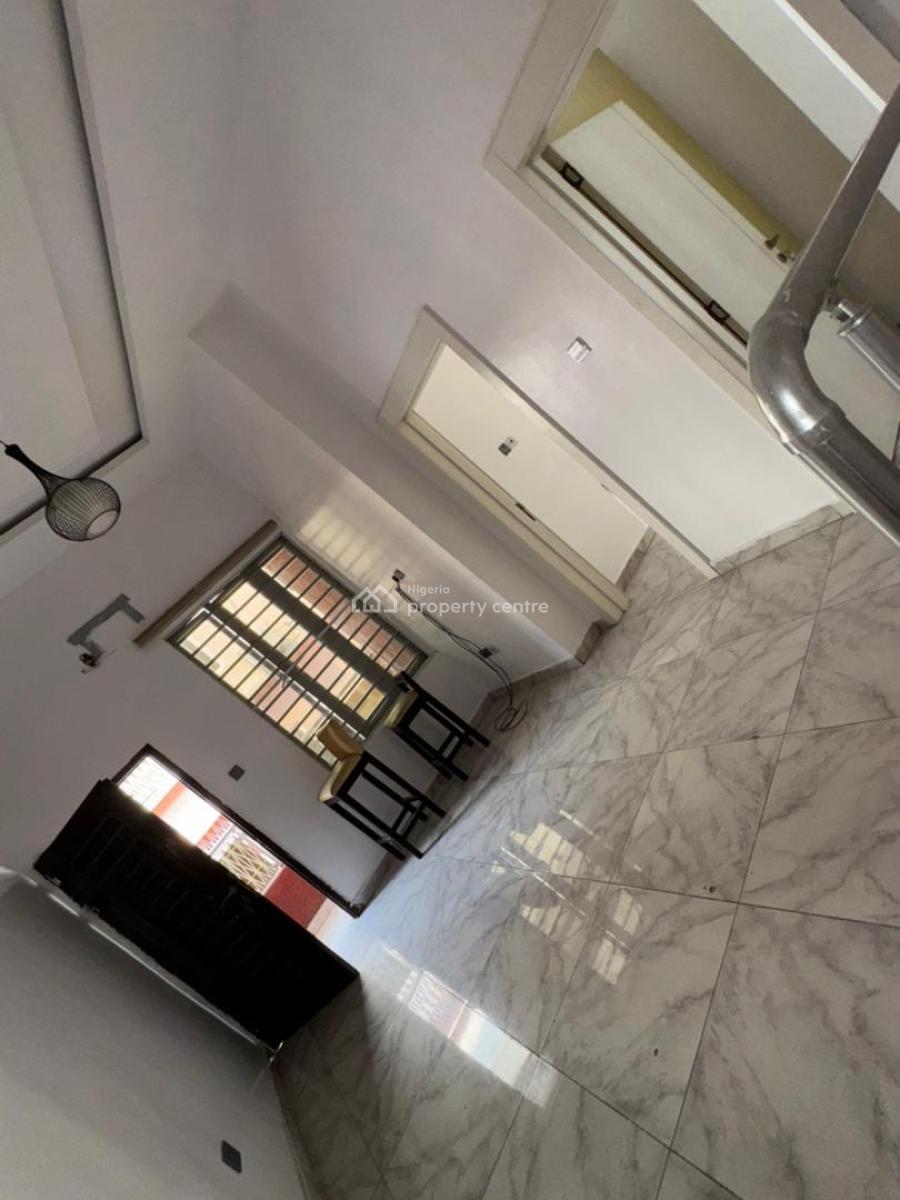 4 Bedroom Semi Detached with a Bq, Chevron, Lekki, Lagos, Semi-detached Duplex for Sale