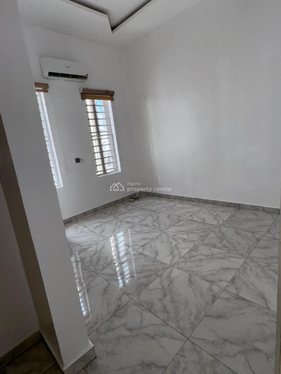 4 Bedroom Semi Detached with a Bq, Chevron, Lekki, Lagos, Semi-detached Duplex for Sale