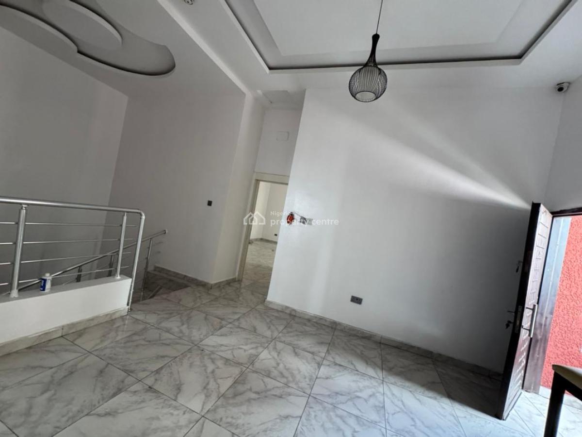 4 Bedroom Semi Detached with a Bq, Chevron, Lekki, Lagos, Semi-detached Duplex for Sale