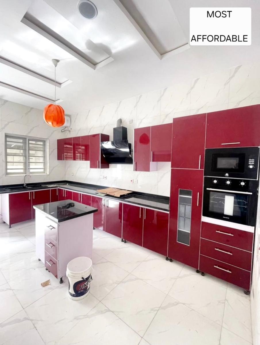 New Spacious   4bed Semidetached with Bq in a Secure Estate Flood Free, Chevron Toll Gate, Lekki, Lagos, Semi-detached Duplex for Sale