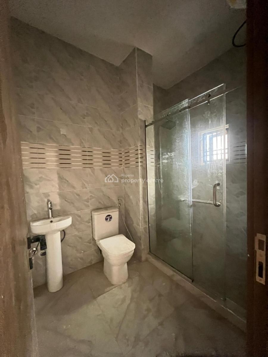 Amazing 5 Bedroom Terrace Duplex with Excellent Finishing, Guzape Main, Guzape District, Abuja, Terraced Duplex for Rent