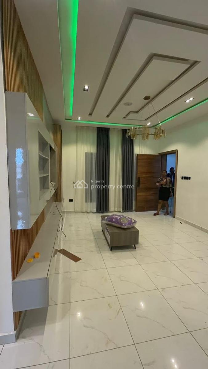 Nicely Built 2 Bedroom Flat, Ikate, Lekki, Lagos, Flat / Apartment for Rent