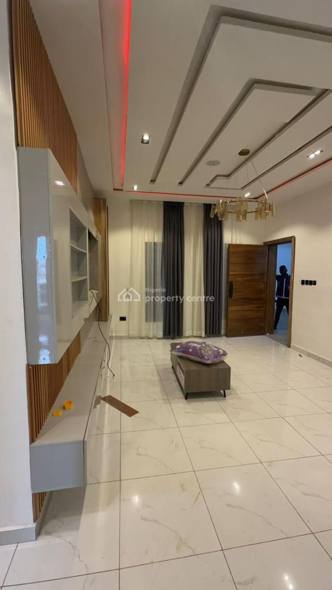 Nicely Built 2 Bedroom Flat, Ikate, Lekki, Lagos, Flat / Apartment for Rent
