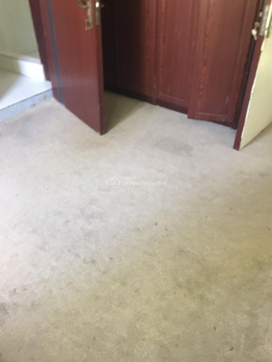 Three Bed Room Apartment, Lekki Phase 1, Lekki, Lagos, Flat / Apartment for Rent