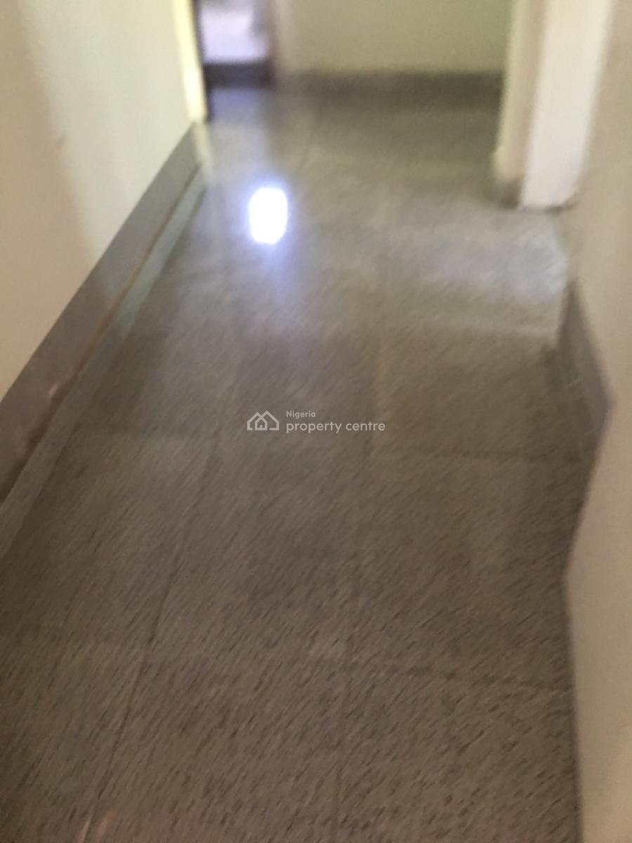 Three Bed Room Apartment, Lekki Phase 1, Lekki, Lagos, Flat / Apartment for Rent