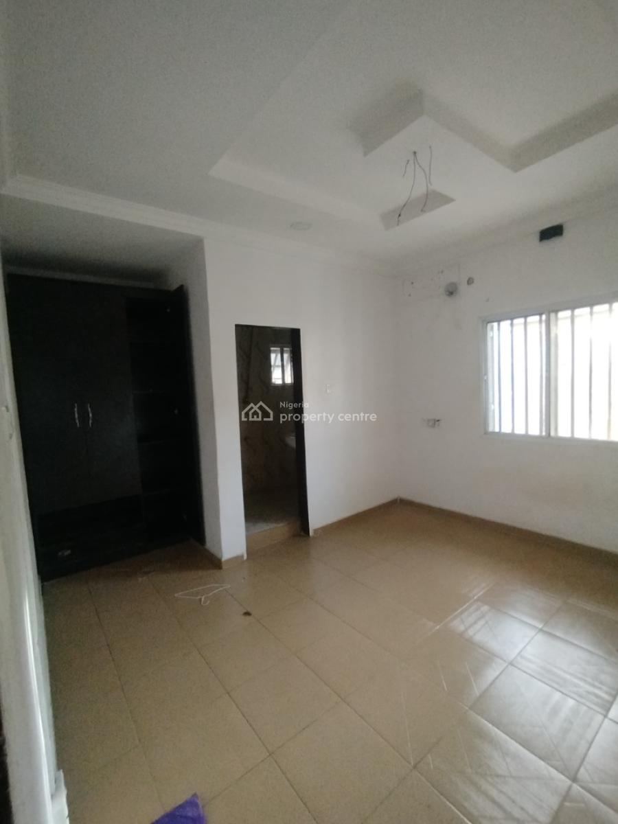 2 Bedroom Upstairs Is Available, Seaside Estate, Badore, Ajah, Lagos, Flat / Apartment for Rent