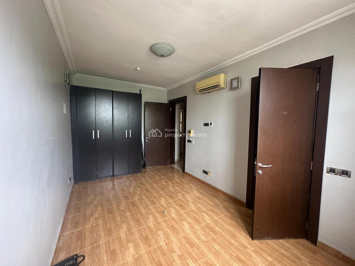 4 Bedroom Terrace with an Attic Room, an Atrium, a Study, an Ante Room, Dew of Hermon, Banana Island, Ikoyi, Lagos, House for Rent
