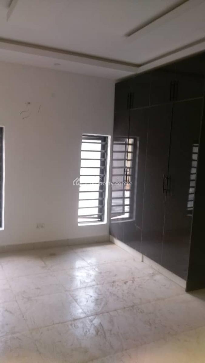 Luxury 3 Bedroom Flat En Suite, Before Channels Tv, Oshorun Estate, Opic Isheri, Opic, Isheri North, Lagos, Flat / Apartment for Rent