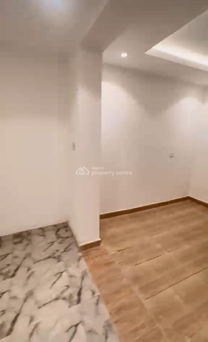 Standard 1-bedroom Mini-flat, Ikota Villa Estate, Lekki, Lagos, Mini Flat (room and Parlour) for Rent